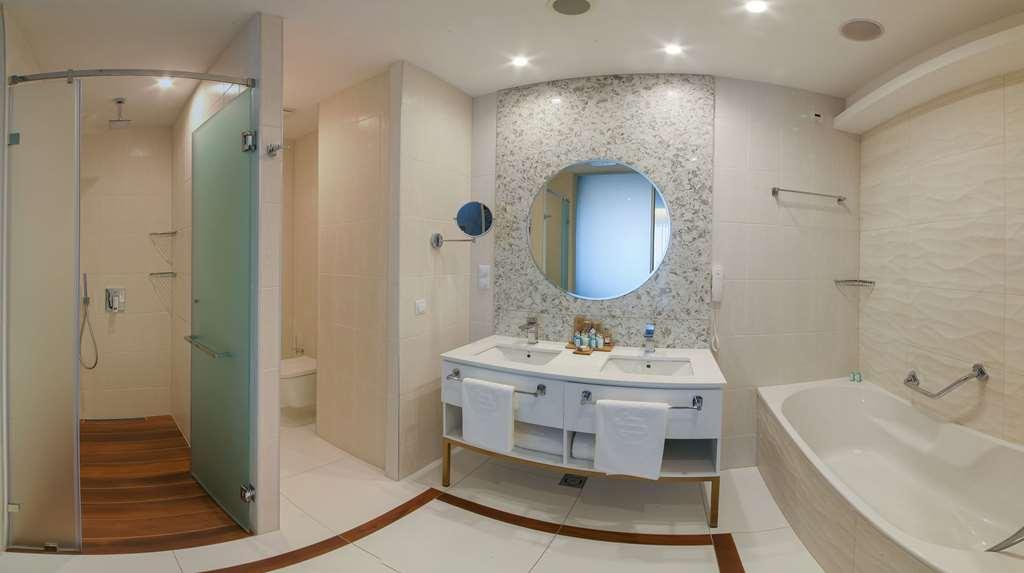 Maritim Hotel Paradise Blue Албена Номер фото