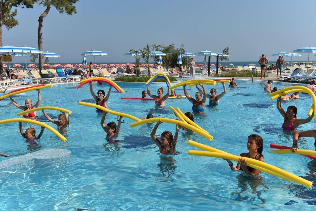 Maritim Hotel Paradise Blue Албена Удобства фото