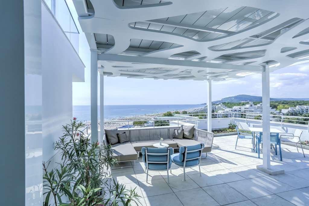 Maritim Hotel Paradise Blue Албена Ресторан фото